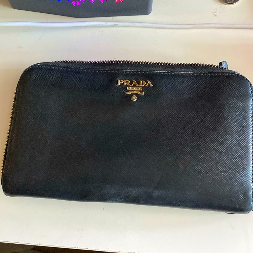 Prada wallet zippered